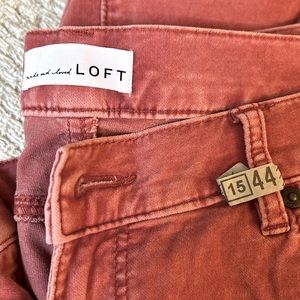 Loft velour pants with spandex for a great fit.